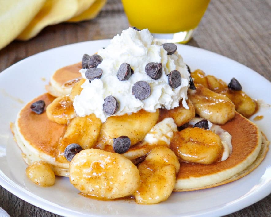 brown sugared bananas topped pancakes