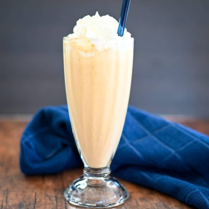 Make a Yummy Pumpkin Milkshake In Minutes - Cook This Again Mom