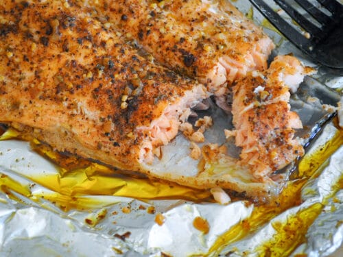 How to Grill Salmon in Foil on a Gas Grill: Easy, Juicy Perfection